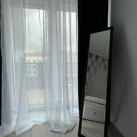 Trzy Pokoje Mieszkanie W Nowej Dzielnicy Wroclawia Apartment Екстериор снимка